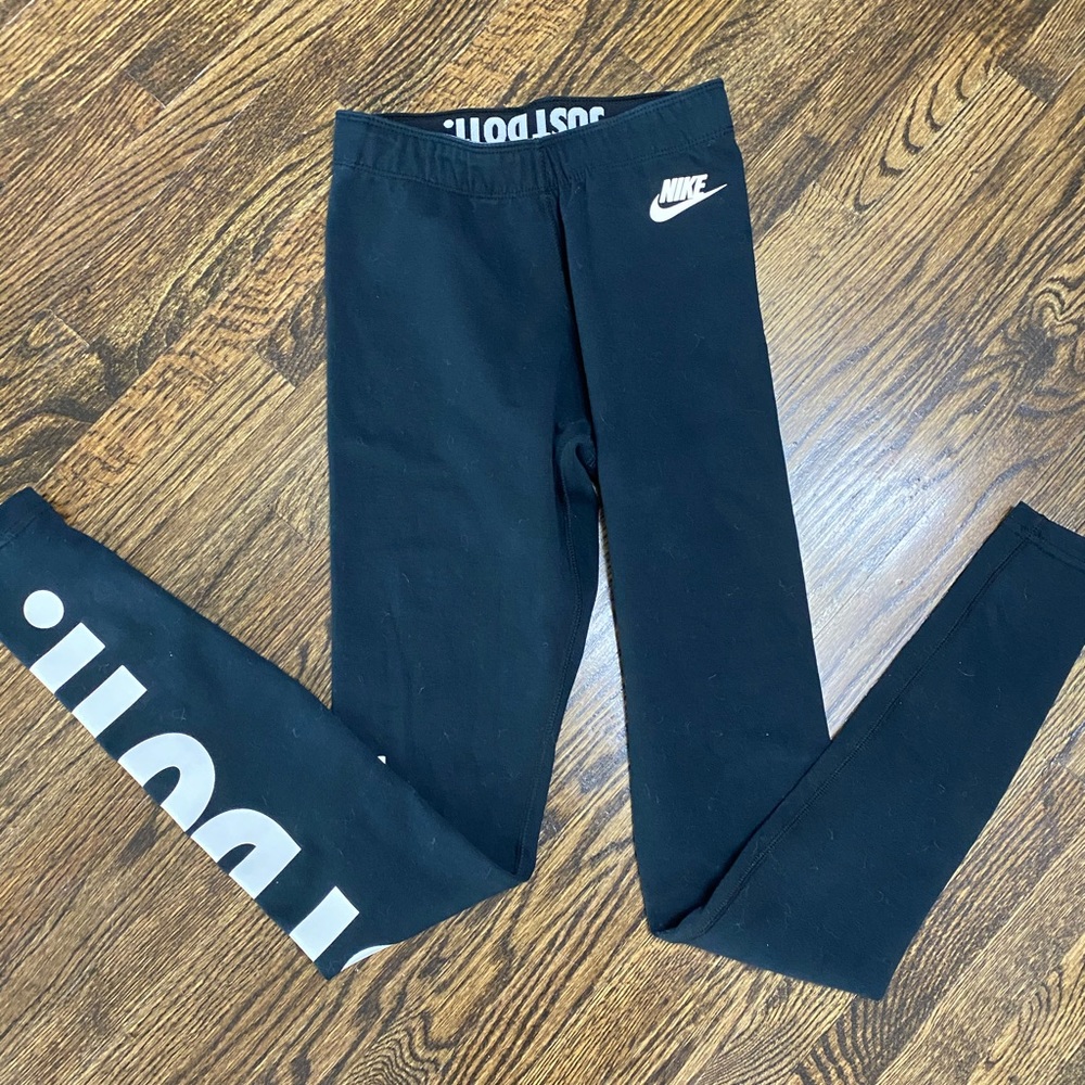 Nike leggings
